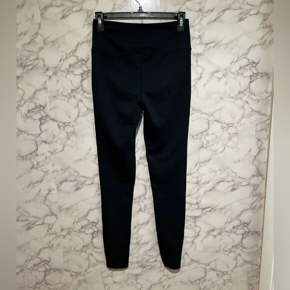 Assets black leggings blend polyester and nylon - Picture 2 of 3